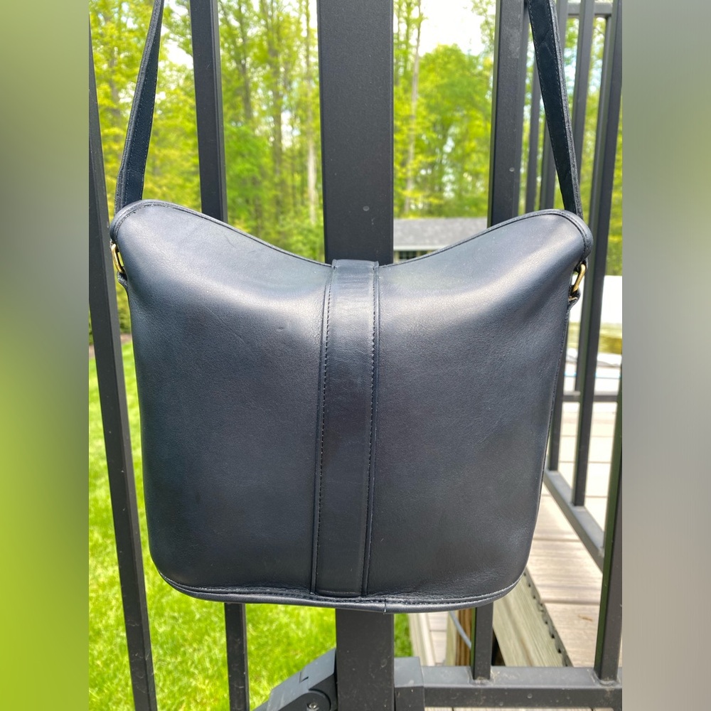 Vintage Coach Navy Blue Leather Binocular Bag #9853 - Picture 3 of 16